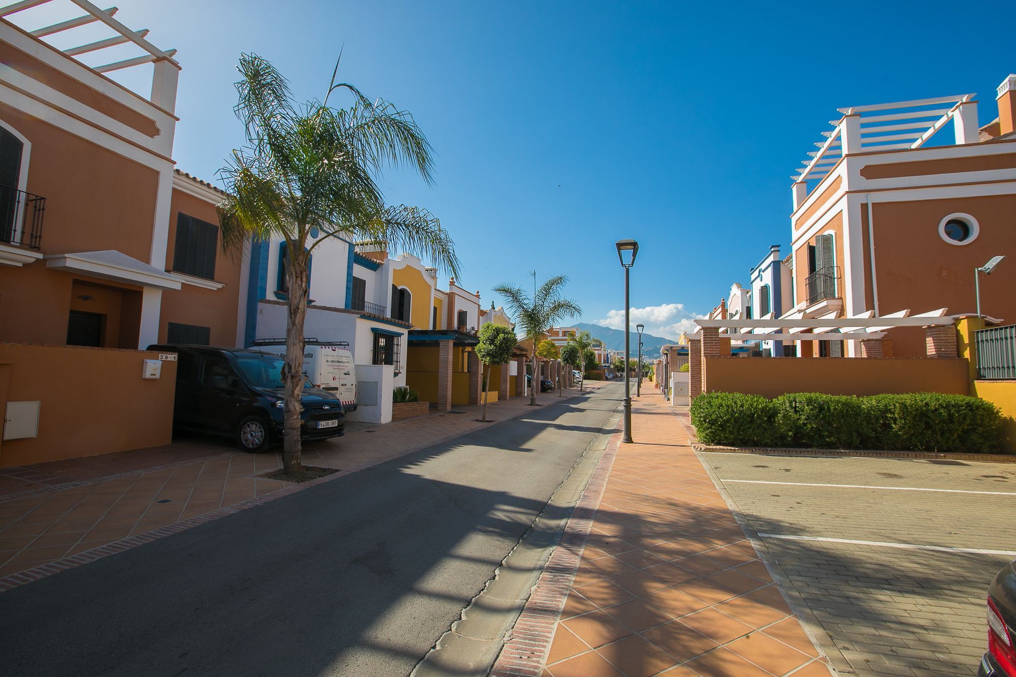 Oleholidays Adosado Y Golf Guadalmina Urbanizacion Privada Dom wakacyjny *